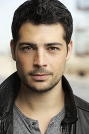 Michael Gazin as Kyle Schroeder