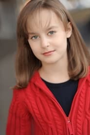 Sydney Lucas is Young Maggie