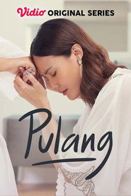 Pulang постер