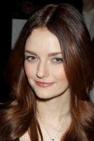 Lydia Hearst is Liz