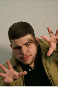 Yeheli Siryoti is Avi