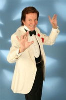 Mago Silvan as professor Zivola