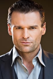 Stephen Dunlevy as Macon