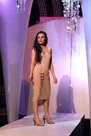 Vanessa Walsh 666x1000