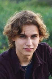 Luke Colombero as Tommy Daly