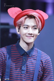 Byun Baek-hyun 1000x1500