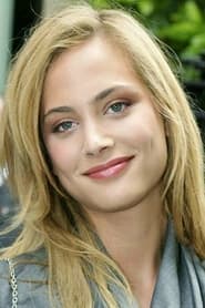 Nora Arnezeder