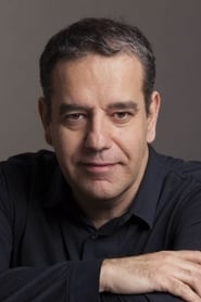 José Luis Navarro as Vicente