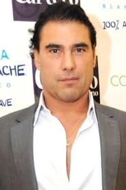 Eduardo Yáñez as Chico