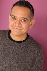 Ithamar Enriquez as Wallace