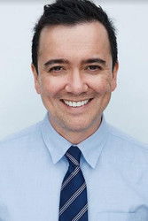 Winston Story as Donais