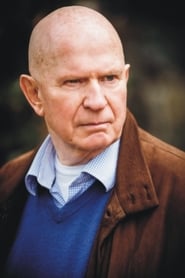 Lutz Mackensy as Stefan Lindemann