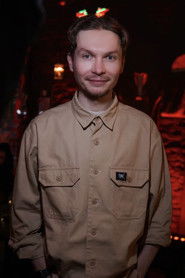 Артём Емельянов