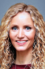 Suzannah Lipscombe poster