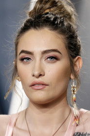 Paris Jackson photo 6