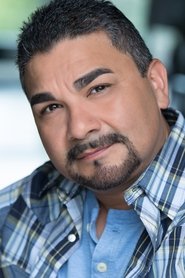 Steve Zapata as Arturo