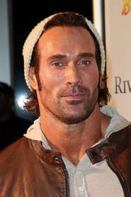 Mike O'Hearn as Luke (Mac's Avatar)