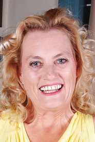 Lady Dulbin as Unknown in Chocolate Stuffed MILFs 5