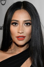 Shay Mitchell photo 8