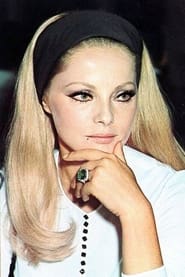 Virna Lisi as Naja, una spia austriaca