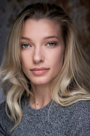 Phoebe McKellar as Valentina