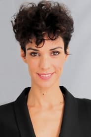 Ana Bercianos as Maite