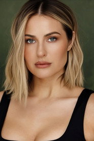 Scout Taylor-Compton photo 3
