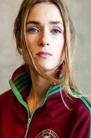 Josephin Busch as Jasmin Scheuerle