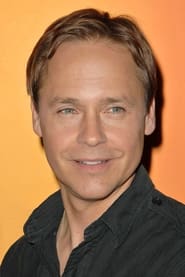 Chad Lowe as Clyde Bennett