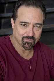 Carlos Compean as Arturo Ortecho