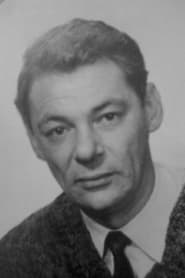 Leonid Yelinson is Robert Klasson