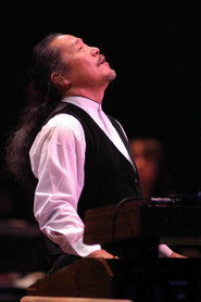 Kitaro 500x750