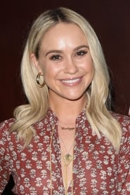 Photo de Becca Tobin Host 