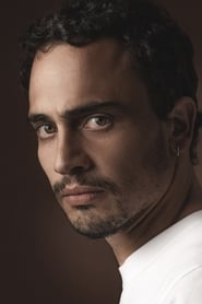 Simone Liberati as Mirko, guardaspalle di Numero 8