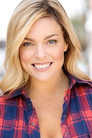 Carly Reeves headshot