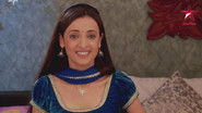Khushi Irritates Arnav