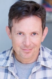 David Kaufman as Dave Robbins