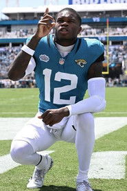 Travis Hunter photo 2