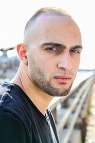 Mahmoud Alshaikh as Bodyguard