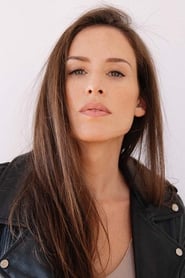 Júlia Belard is Raquel Gameiro