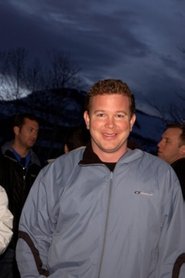 Pete Jones headshot