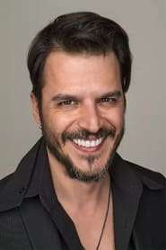 Profile picture of Mehmet Günsür who plays Erhan