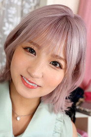 栄川乃亜