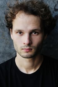 Hauke Diekamp as Nick Amman