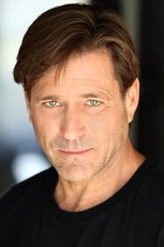 Jeff Kaake as Chas Russell