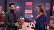 Hemant Seeks Noina's Help