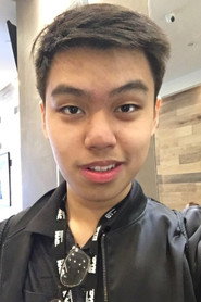 Jonathan Sim 800x1200