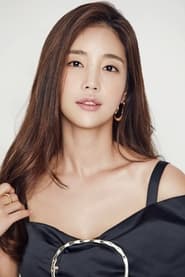 Ki Eun-se as Yuk Hye Jung [Ik Jun's ex-wife]