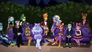 Frankie Uses Their Brain To Find The Phantom!
