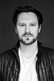 Dave Curry as Mercian Commander